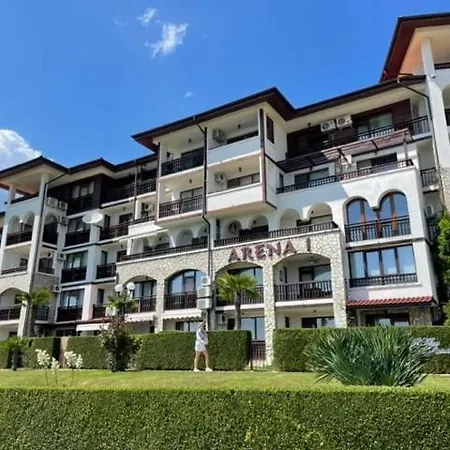 Beachfront Marina Dinevi Apartment